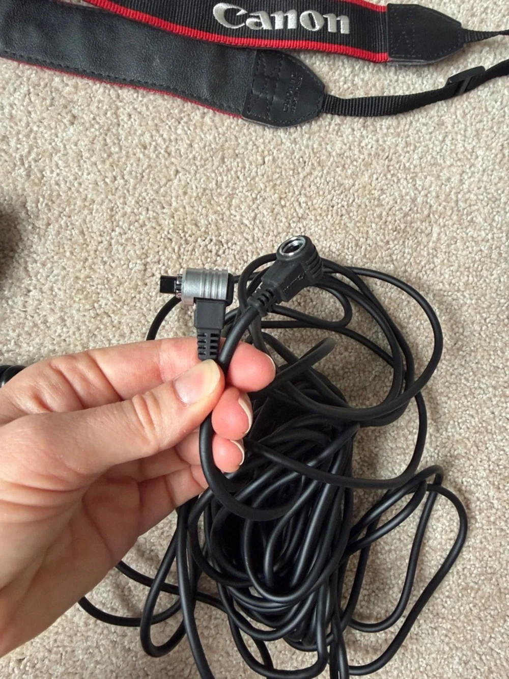 Canon Cables Bundle including Canon off camera shoe 2